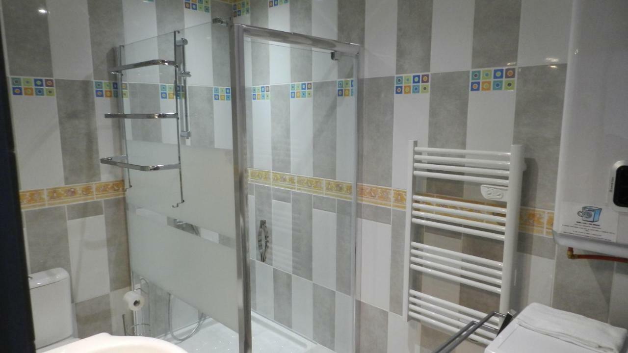 Etap-Apparts De เปเซอนา ภายนอก รูปภาพ